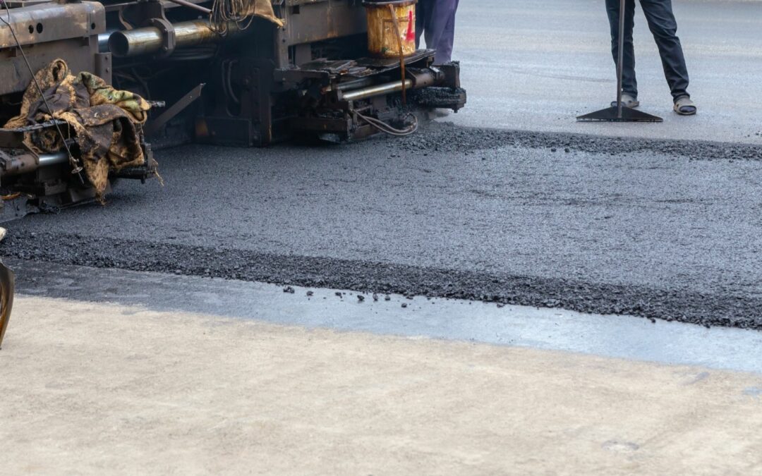 Pose d’enrobés à Saverne : pourquoi choisir MGBTP pour vos travaux ?